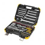 Набор инструментов 1/2 1/4 CrV 82 предмета пластик. кейс Kranz KR-66-6682 Набор инструментов 1/2 1/4 CrV 82 предмета пластик. кейс Kranz KR-66-6682