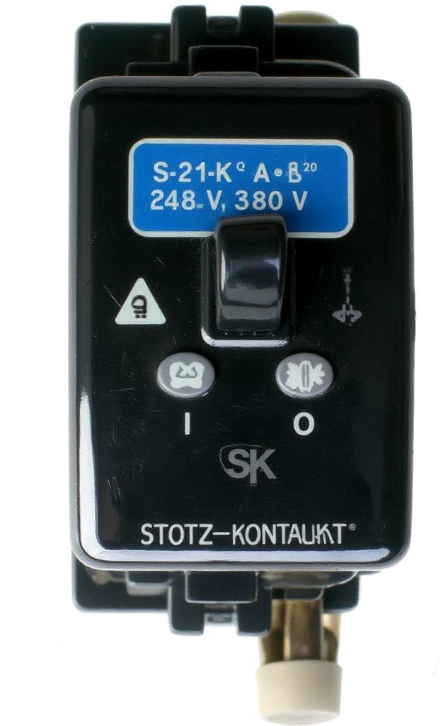 Самодействующий выключатель STOTZ-KONTAKT 1952 года выпуска